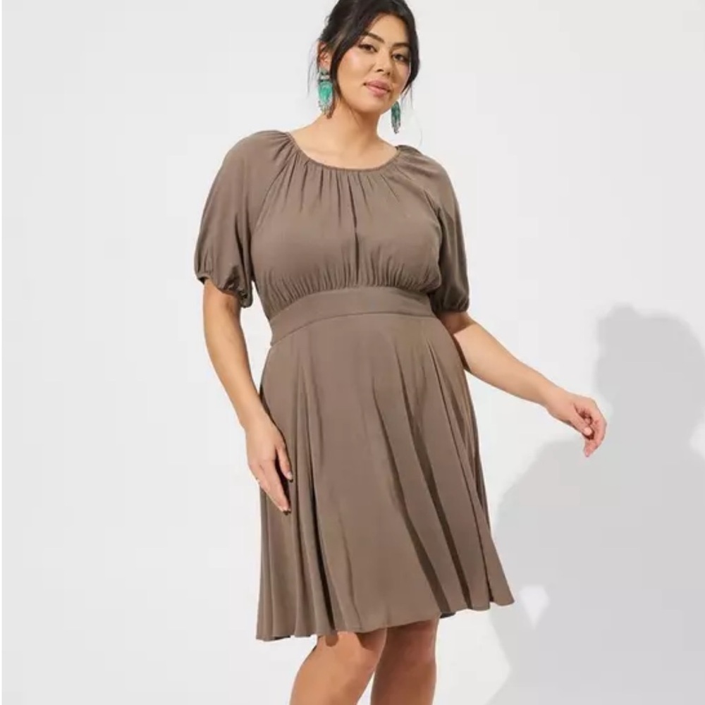 Torrid Taupe Mini Rayon Slub Puff Sleeve Skater Dress Size 3X‎